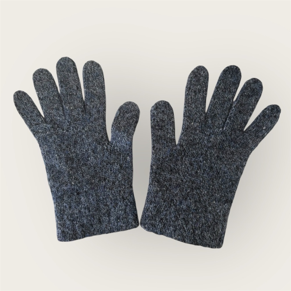 Dark Gray woven knit Wool winter gloves unisex women’s small medium like new